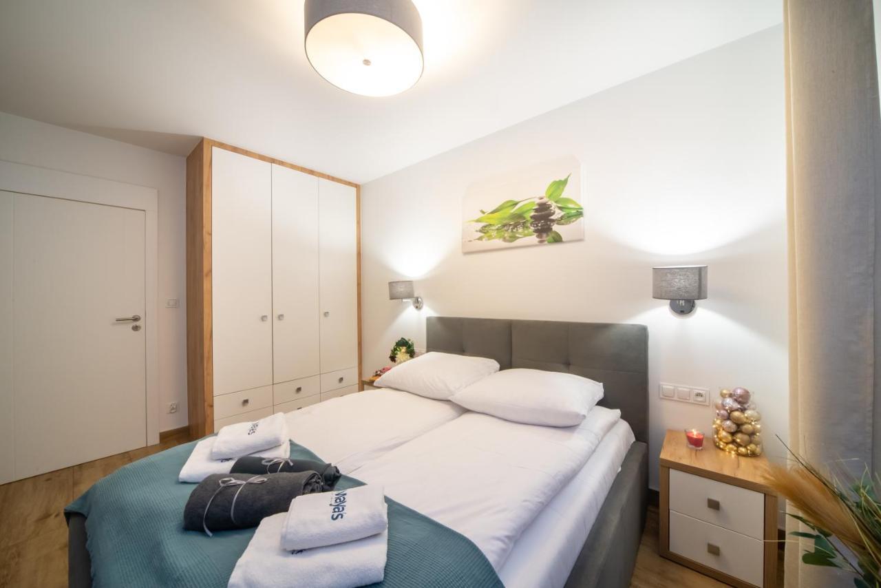 Maya'S Flats & Resorts 74 - Swietej Barbary Gdańsk Extérieur photo